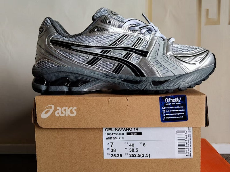 ASICS GEL-KAYANO 14 Sneakers