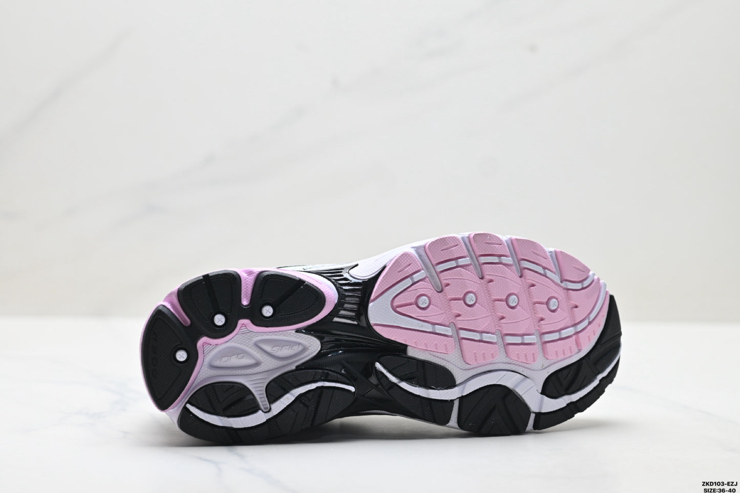 Saucony Pro Grid Omni 9