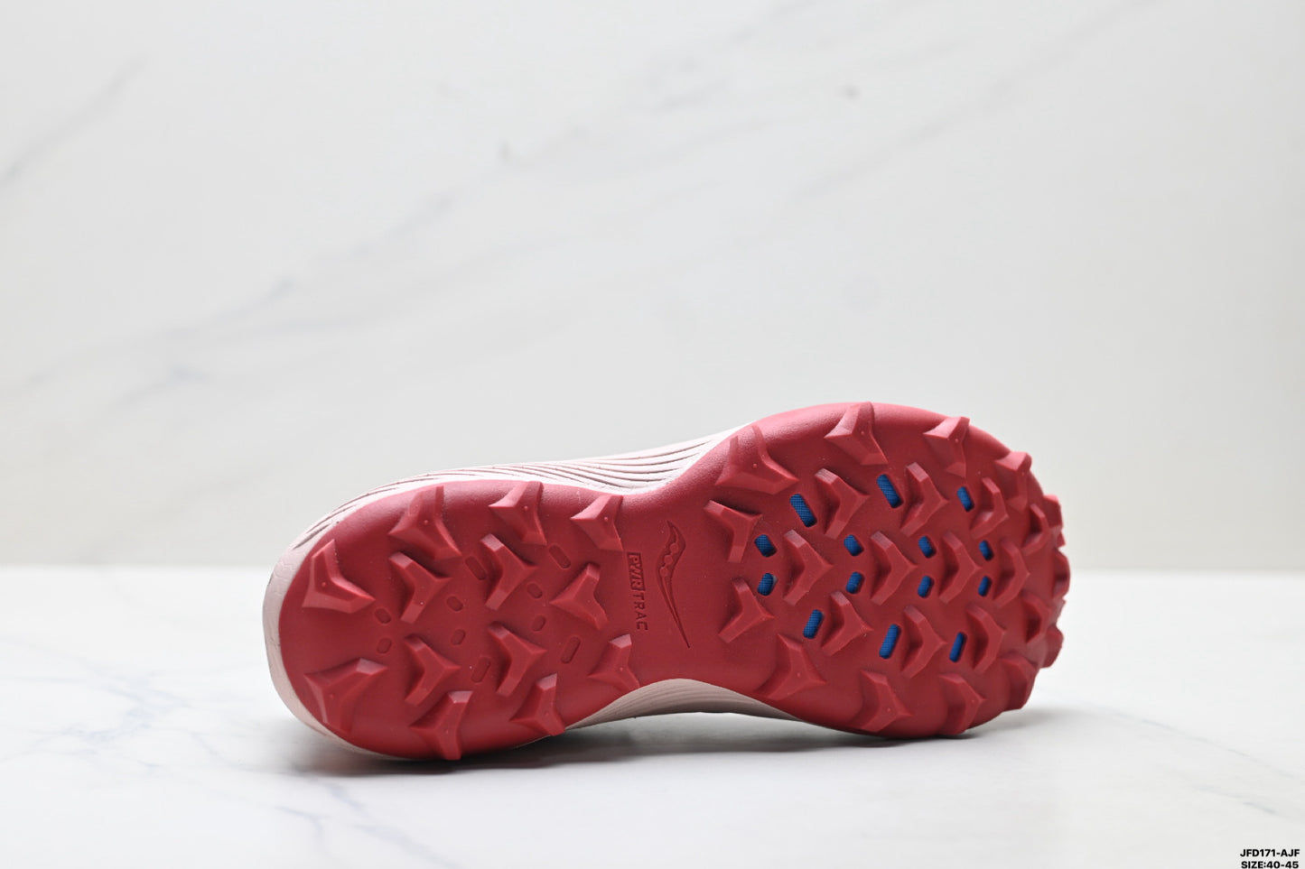Saucony Endorphin Rift