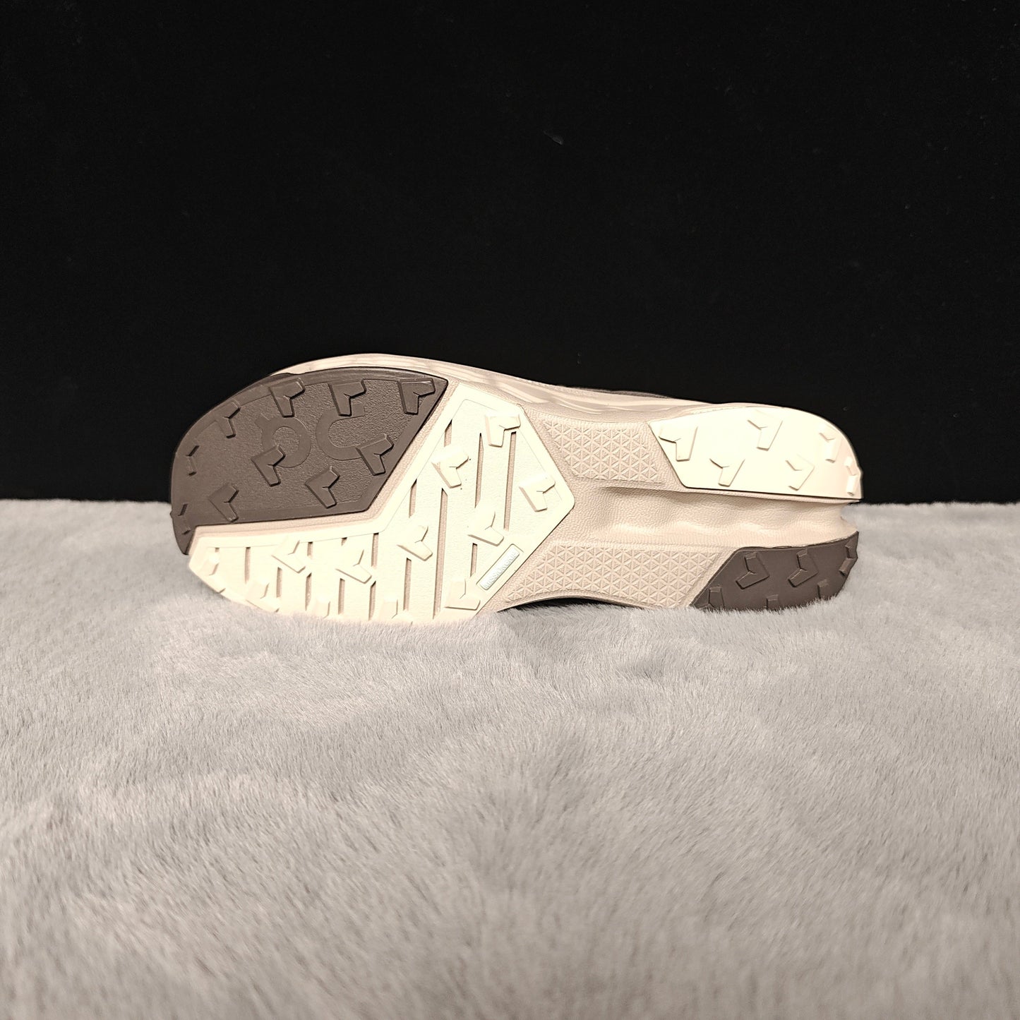 ON Cloudsurfer Trail 2 | Lightweight Trail Running Shoes for All-Terrain