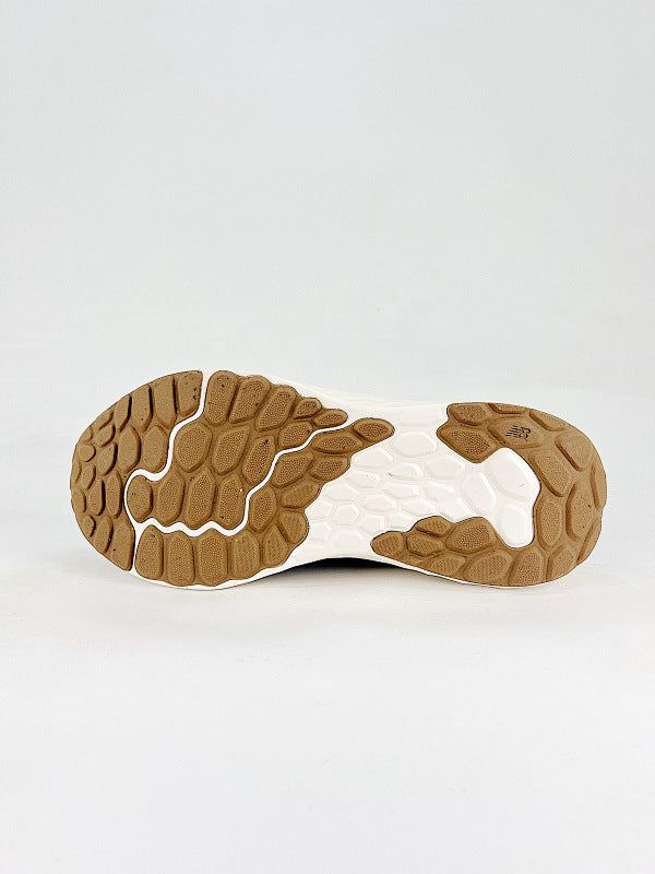 New Balance Fresh Foam v4 Sneakers