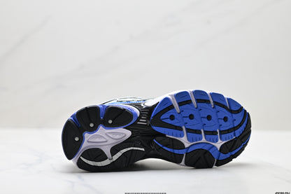 Saucony Pro Grid Omni 9