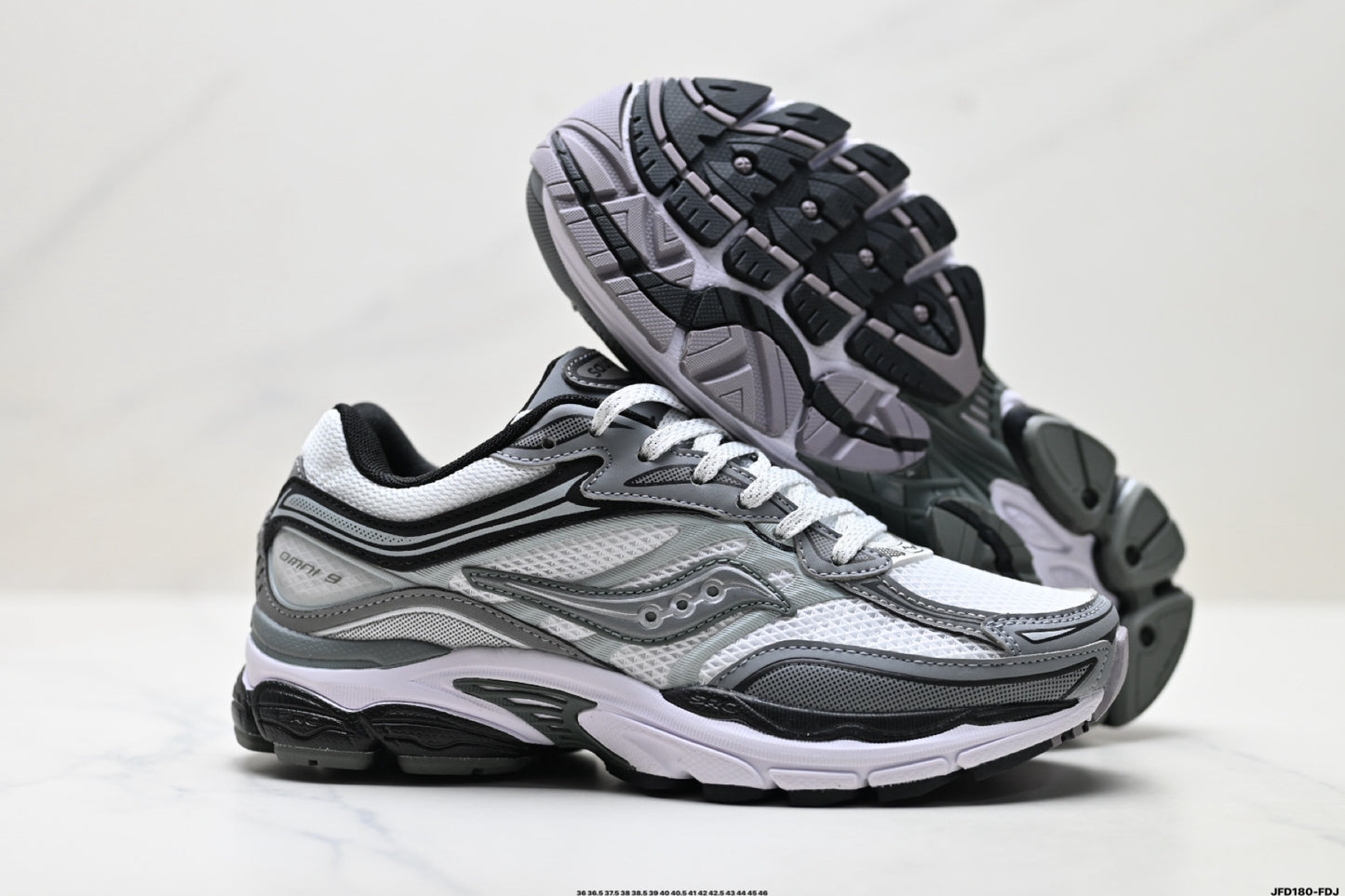 Saucony Pro Grid Omni 9