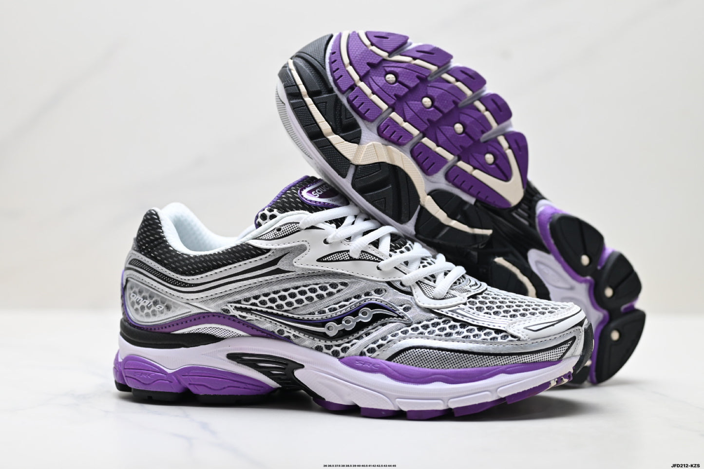 Saucony Pro Grid Omni 9