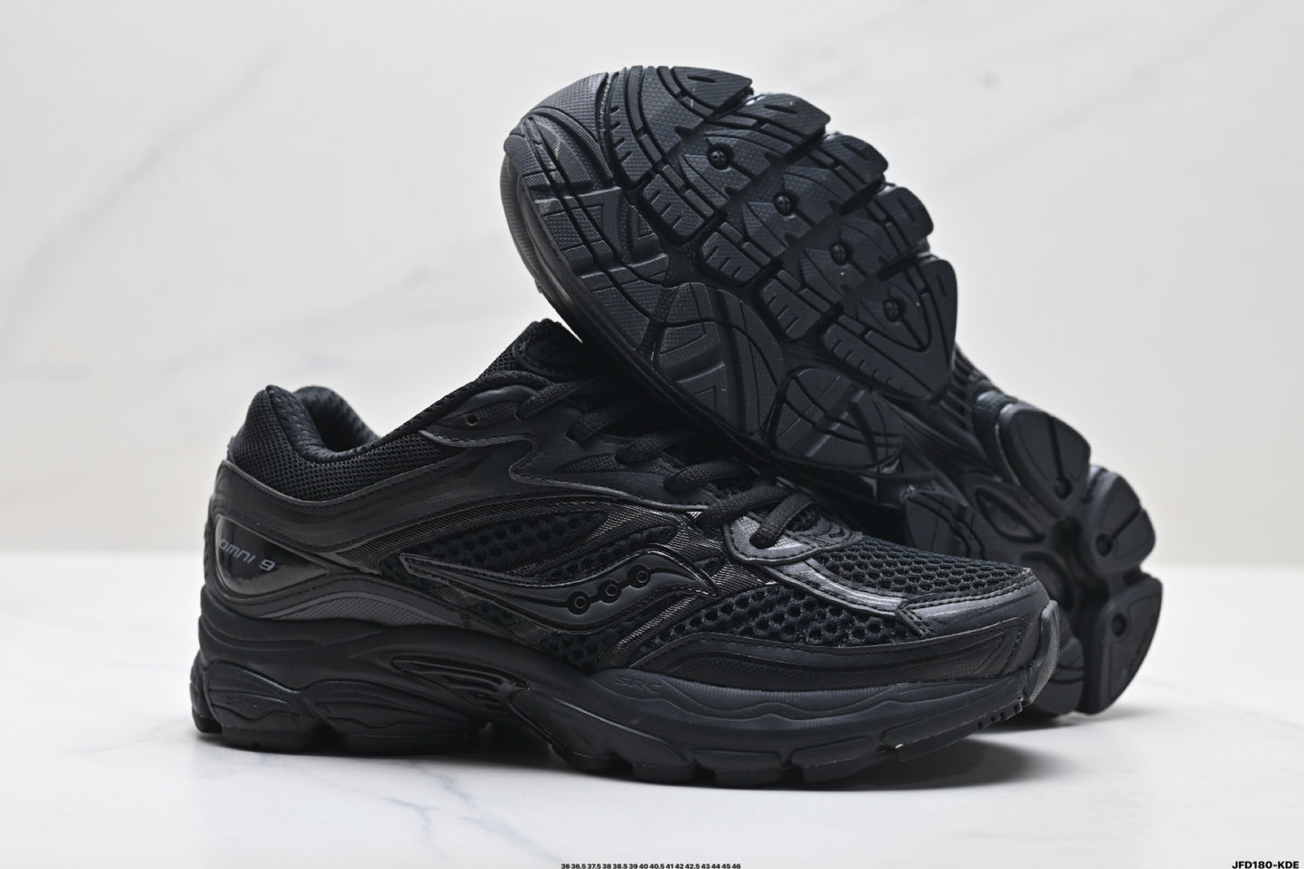 Saucony Pro Grid Omni 9