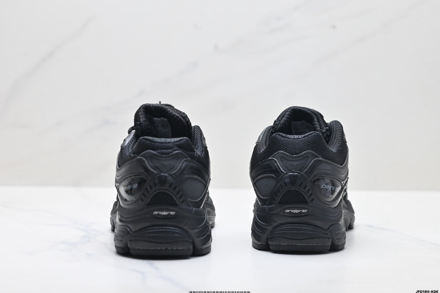 Saucony Pro Grid Omni 9