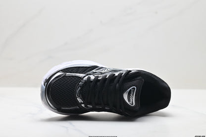 Saucony Pro Grid Omni 9