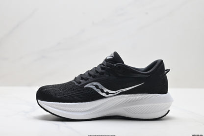Saucony Triumph 21