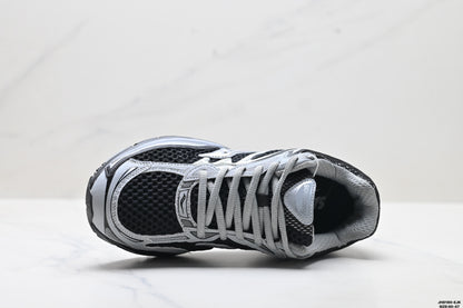 Saucony Pro Grid Omni 9
