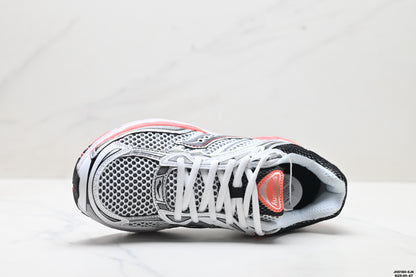 Saucony Pro Grid Omni 9