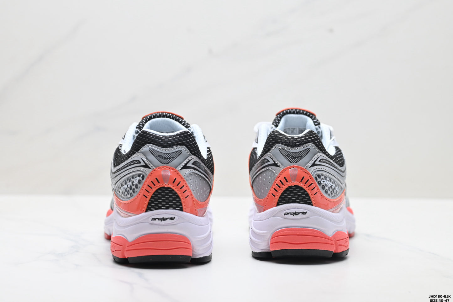 Saucony Pro Grid Omni 9