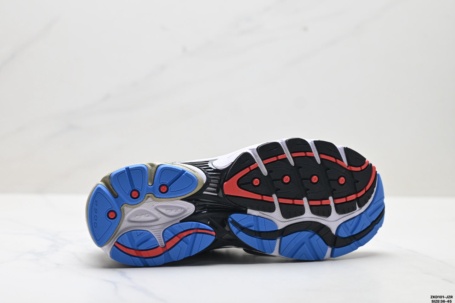 Saucony Pro Grid Omni 9
