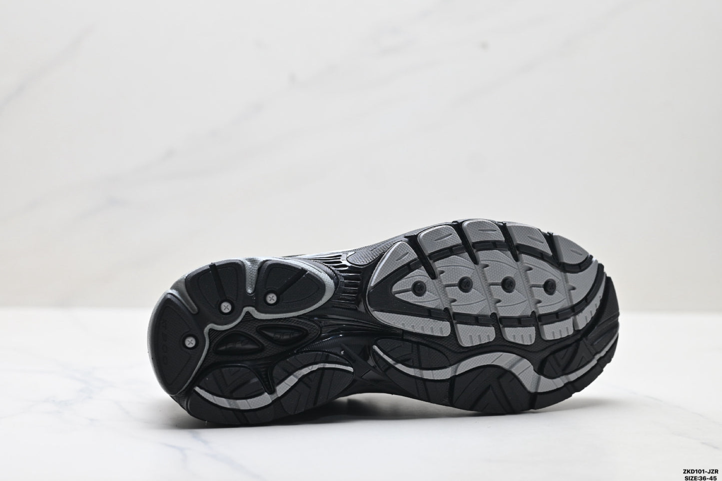 Saucony Pro Grid Omni 9