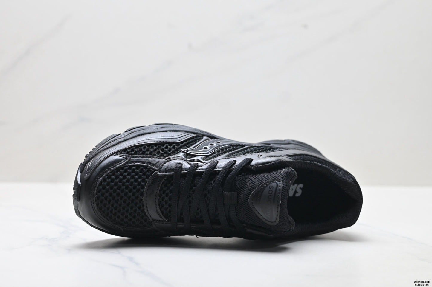 Saucony Pro Grid Omni 9