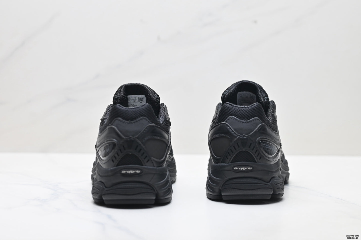 Saucony Pro Grid Omni 9
