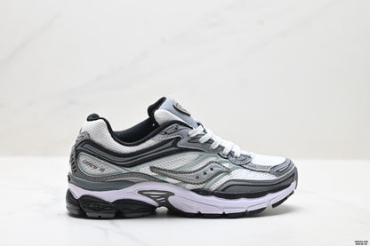 Saucony Pro Grid Omni 9