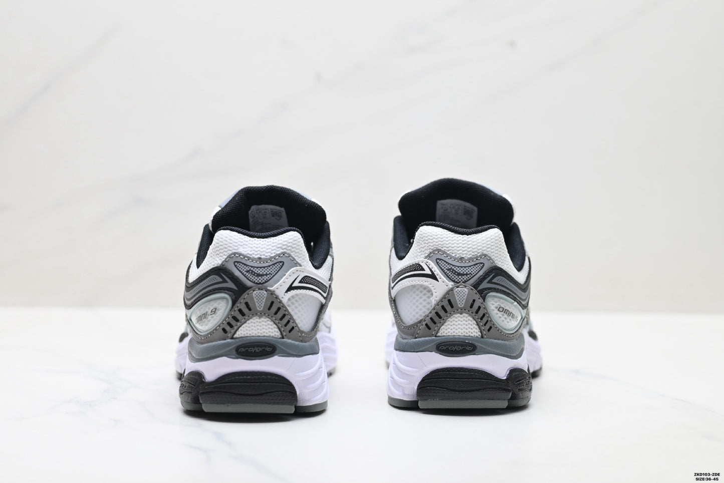 Saucony Pro Grid Omni 9