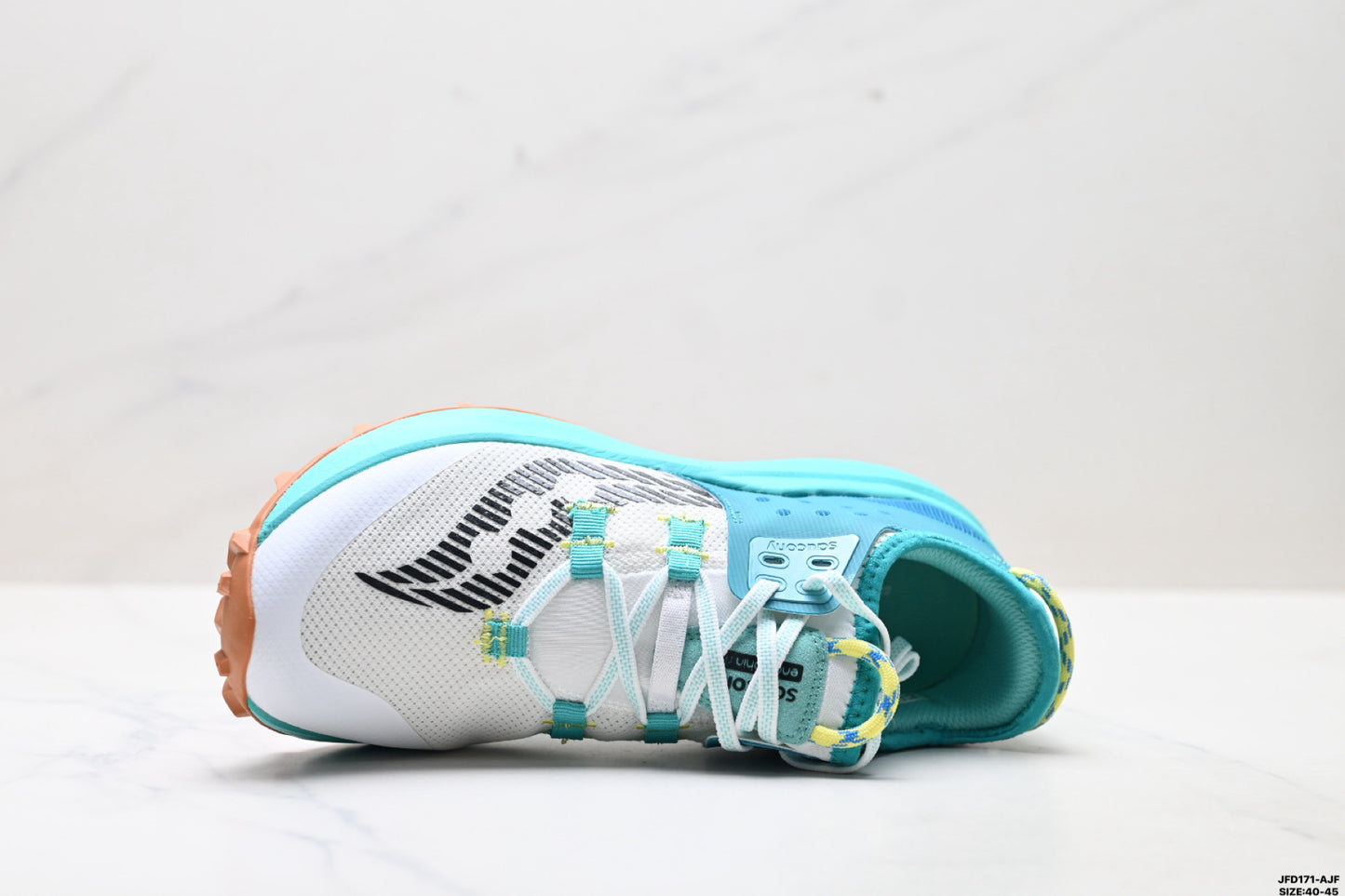 Saucony Endorphin Rift