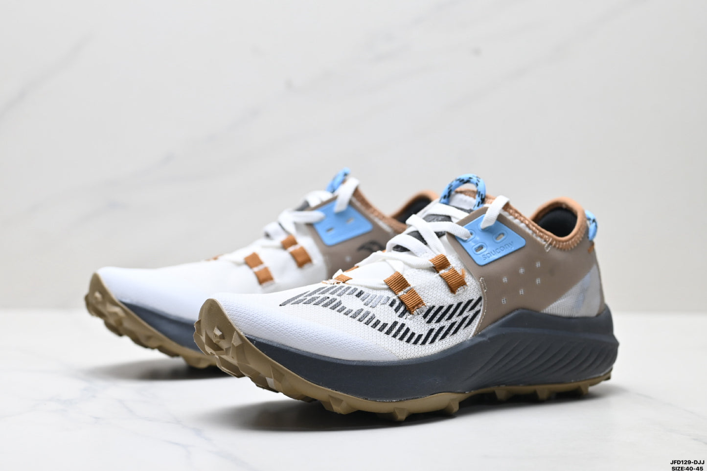 Saucony Endorphin Rift