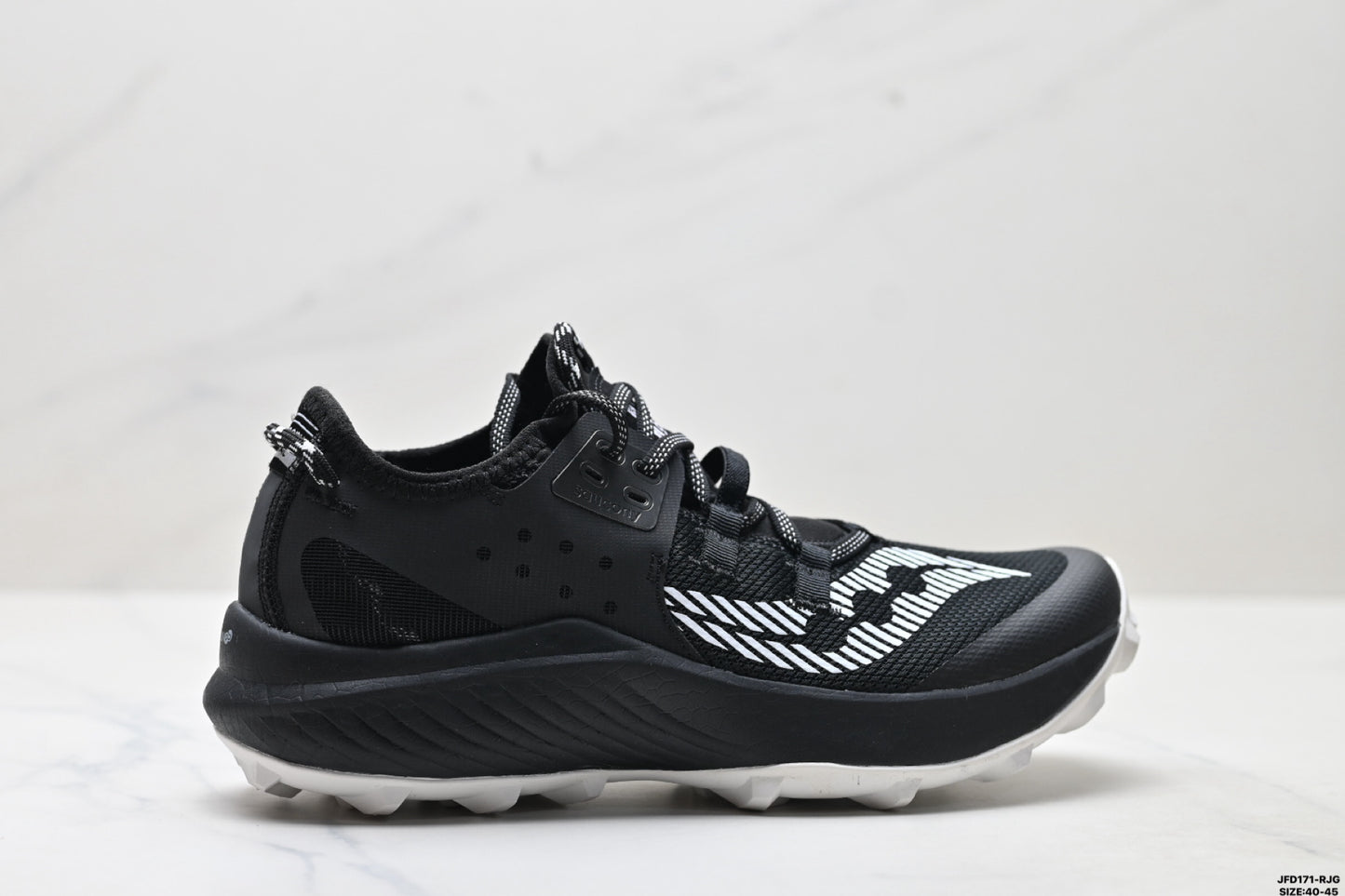 Saucony Endorphin Rift