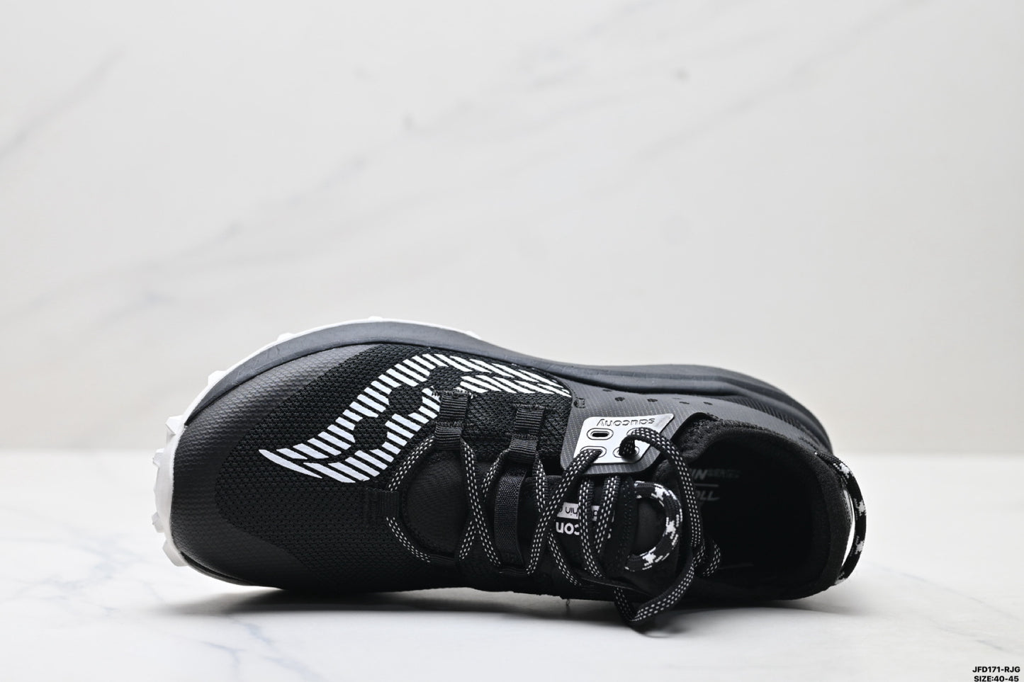 Saucony Endorphin Rift