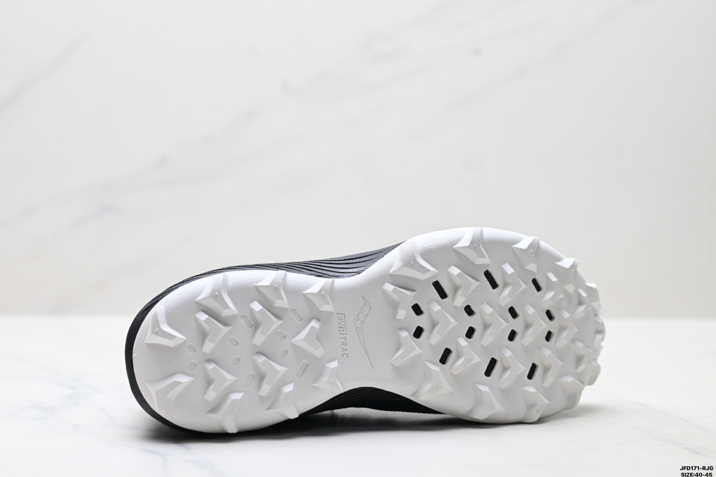 Saucony Endorphin Rift
