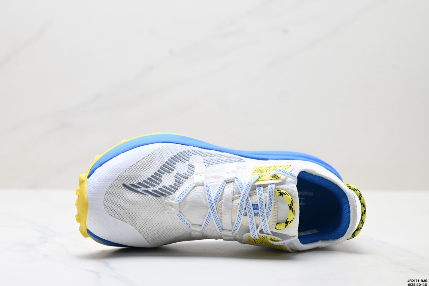 Saucony Endorphin Rift