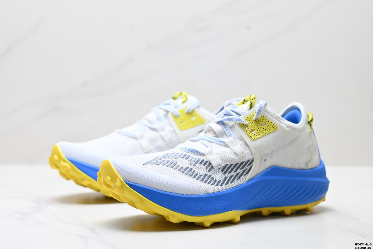 Saucony Endorphin Rift