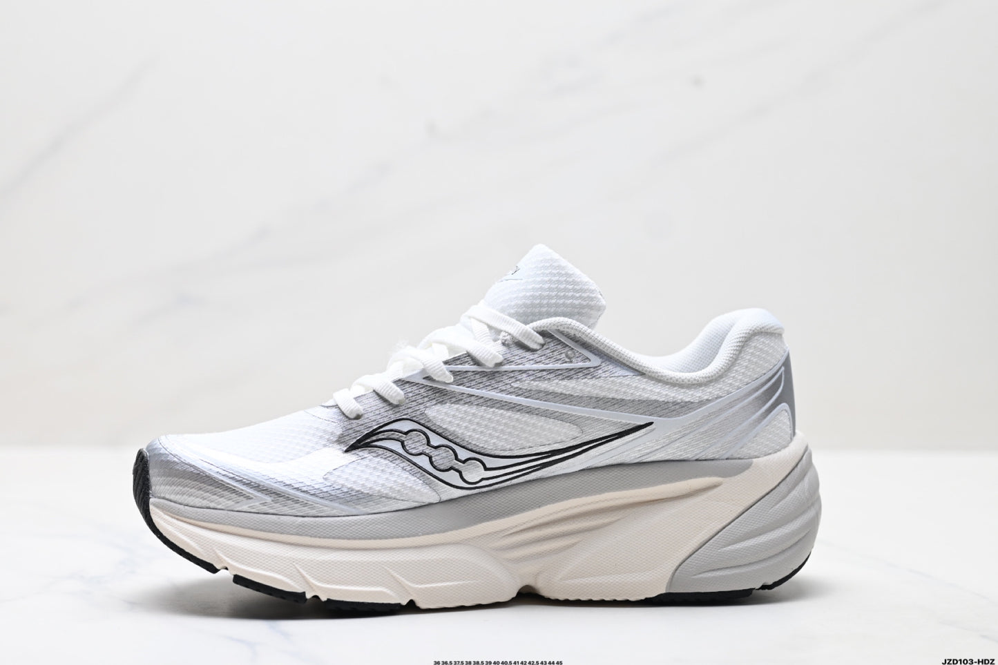 Saucony Guard AMR