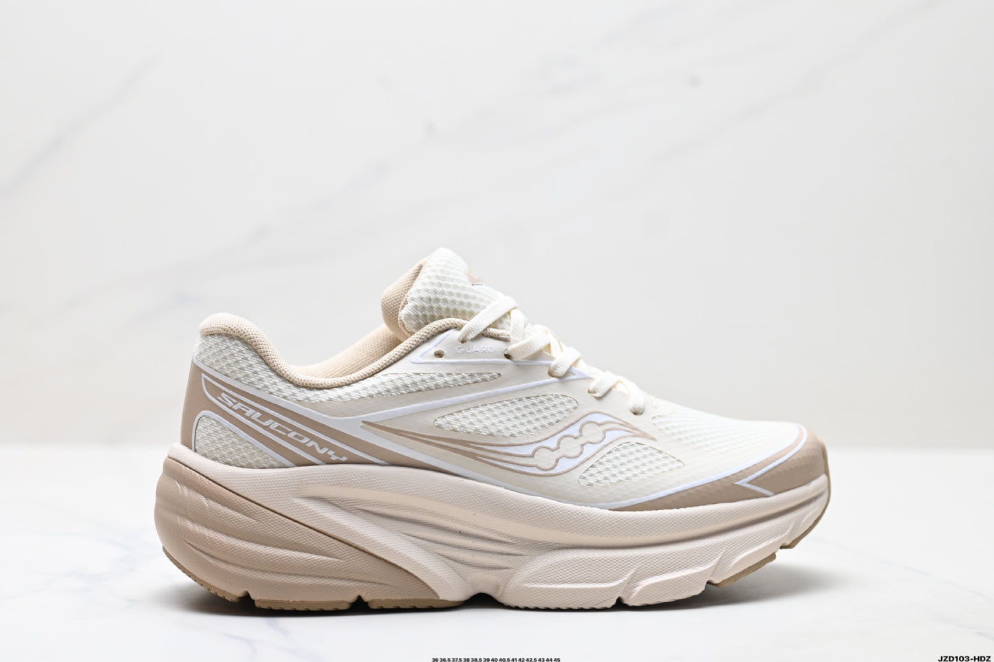 Saucony Guard AMR