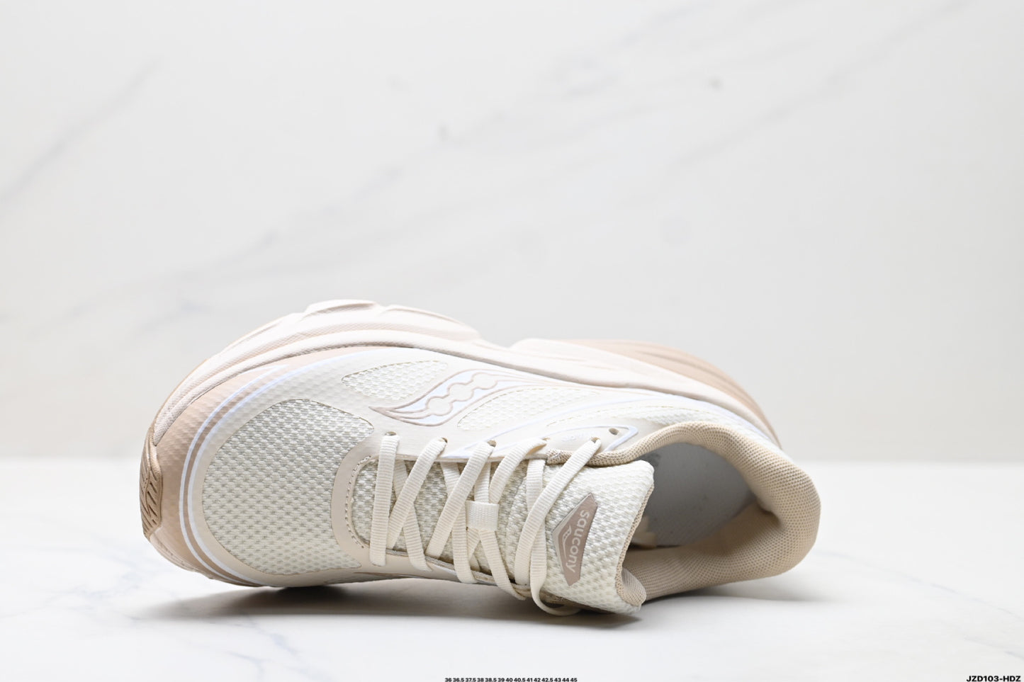 Saucony Guard AMR