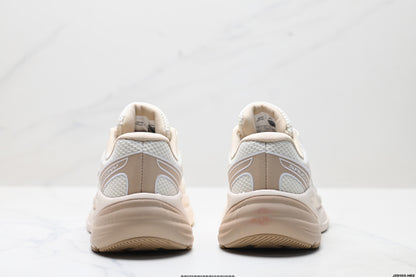Saucony Guard AMR