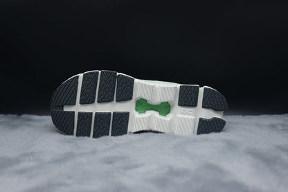 ON Cloud 4 | Lightweight Everyday Running Shoes