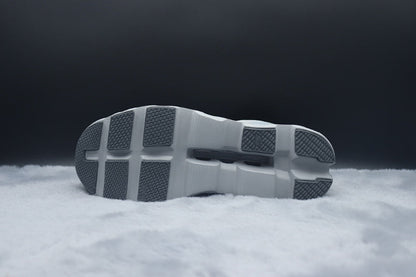 ON Cloud Monster Void – Maximum Cushion Running Shoes