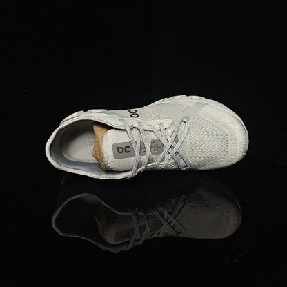 ON Cloud 4 | Lightweight Everyday Running Shoes