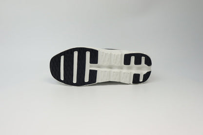 ON Cloudtilt – Tilted Sole Lifestyle Sneakers
