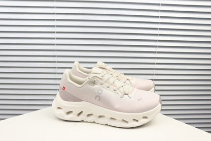 ON Cloudtilt – Tilted Sole Lifestyle Sneakers