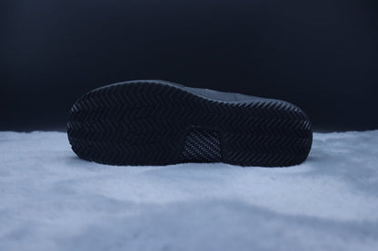 ON THE ROGER Pro 2 – Premium Tennis-Inspired Performance Sneaker