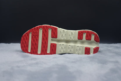 ON Cloudtilt – Tilted Sole Lifestyle Sneakers