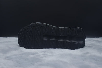 ON Cloudtilt – Tilted Sole Lifestyle Sneakers