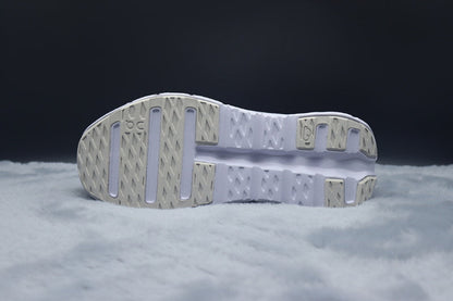 ON Cloudtilt – Tilted Sole Lifestyle Sneakers