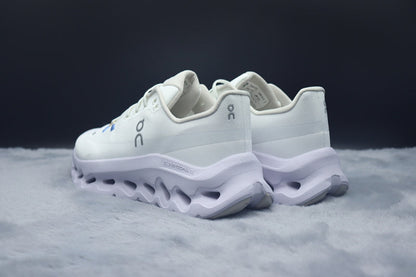 ON Cloudtilt – Tilted Sole Lifestyle Sneakers