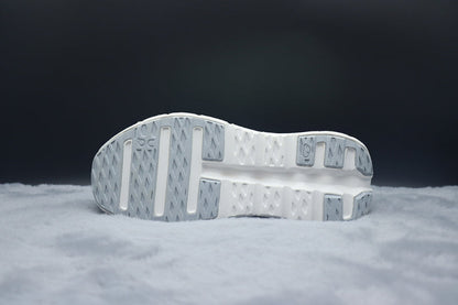 ON Cloudtilt – Tilted Sole Lifestyle Sneakers