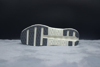 ON Cloudtilt – Tilted Sole Lifestyle Sneakers