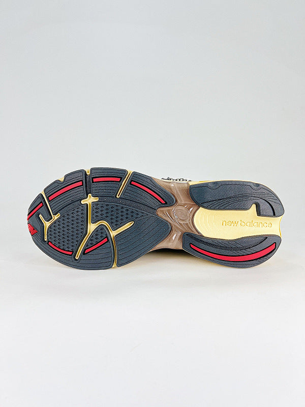 New Balance 2010 Sneakers