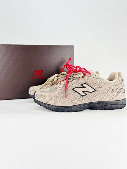 New Balance 204L Sneakers