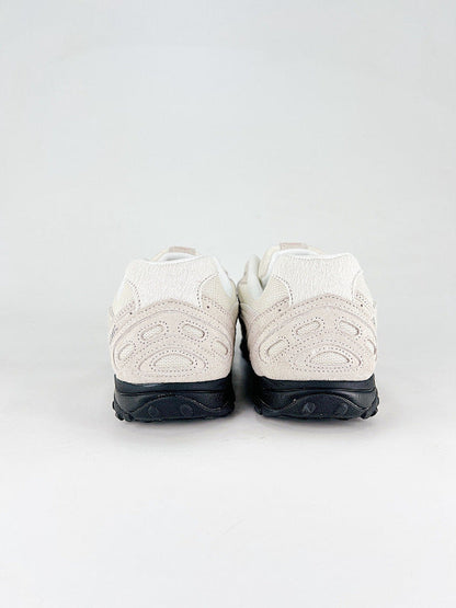 New Balance 204L Sneakers