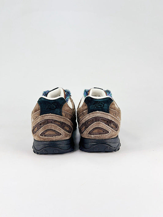 New Balance 204L Sneakers