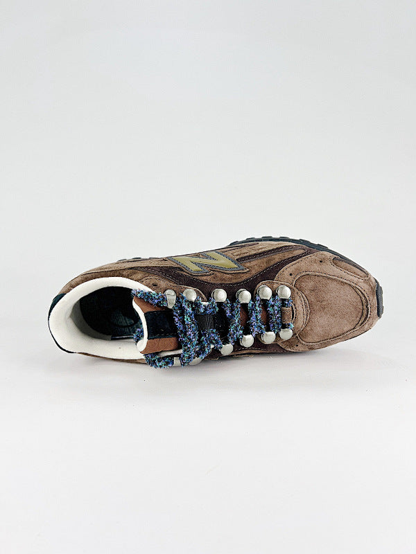 New Balance 204L Sneakers