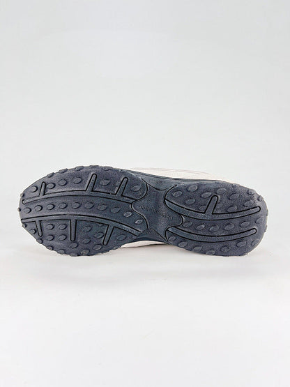 New Balance 204L Sneakers